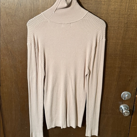 Mens XL slim ribbed beige sweater - Picture 3 of 3